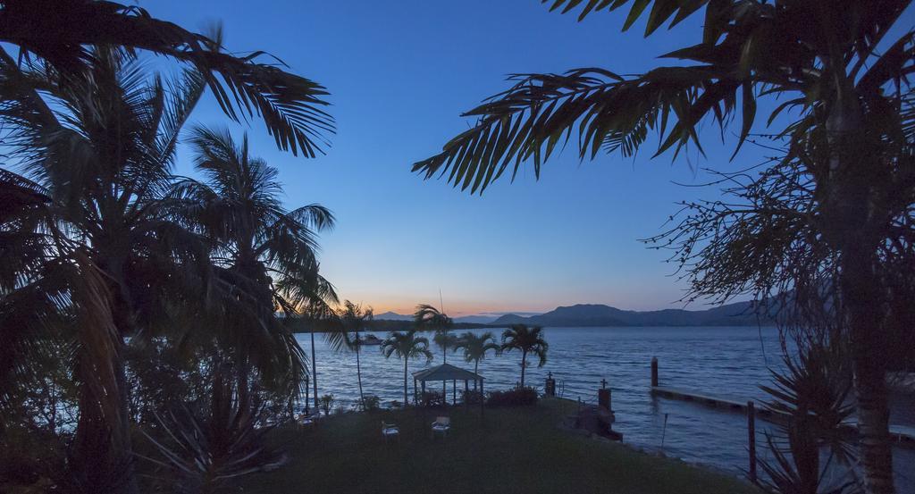 Hinchinbrook Marine Cove Resort Lucinda Eksteriør billede