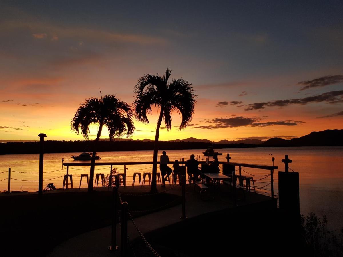 Hinchinbrook Marine Cove Resort Lucinda Eksteriør billede