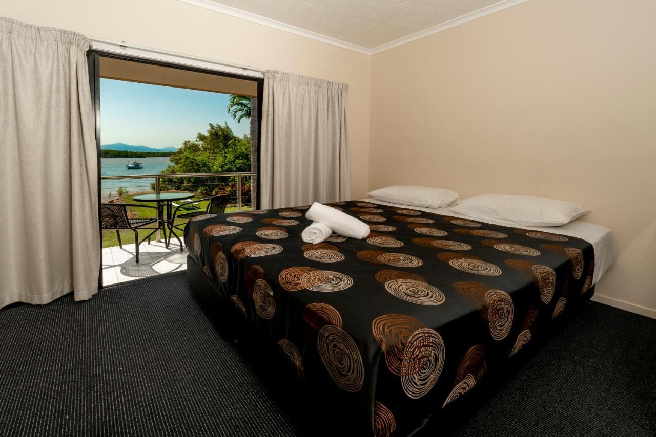 Hinchinbrook Marine Cove Resort Lucinda Eksteriør billede